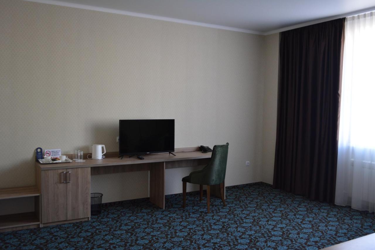 Гостиничный Комплекс Коктобе Aktobe Exterior foto